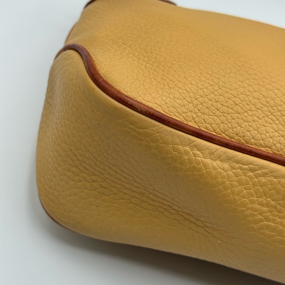 VTG Dooney & Bourke British Tan All Weather Leather Two Tone Shoulder Bag - Picture 9 of 16
